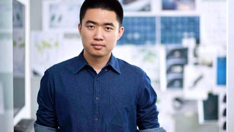 李想和杨浩涌谈创业:自己实力不强,就别瞎抢戏